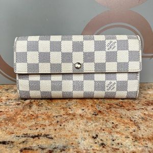 Azur wallet Louis Vuitton